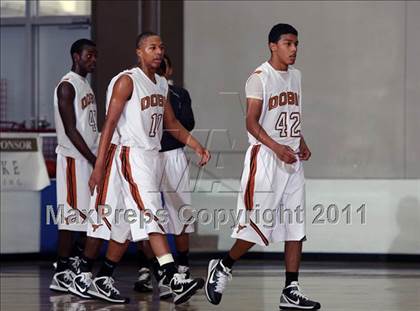 Thumbnail 2 in Dobie vs. Mayde Creek (McDonald's Texas Invitational) photogallery.