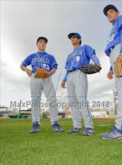 Thumbnail 3 in Davis vs. Rocklin photogallery.