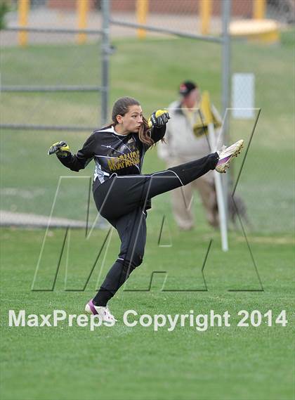 Thumbnail 3 in ThunderRidge @ Arapahoe photogallery.