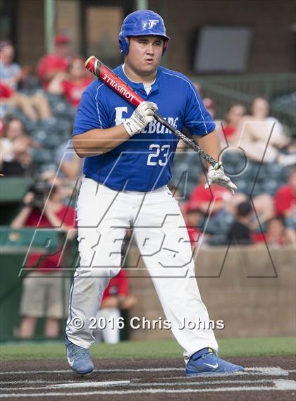 Thumbnail 3 in Springfield vs. Freeburg (IHSA Super Sectional) photogallery.