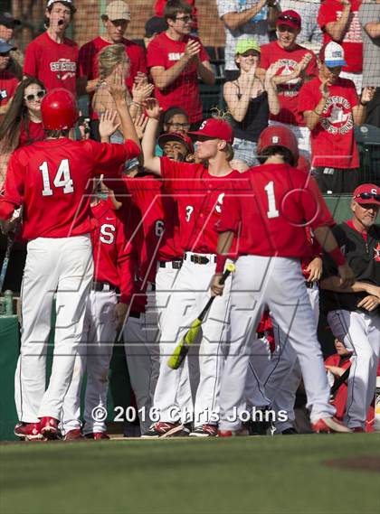 Thumbnail 2 in Springfield vs. Freeburg (IHSA Super Sectional) photogallery.