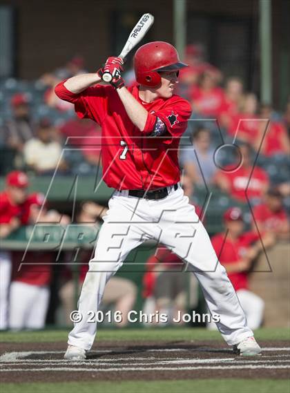 Thumbnail 1 in Springfield vs. Freeburg (IHSA Super Sectional) photogallery.