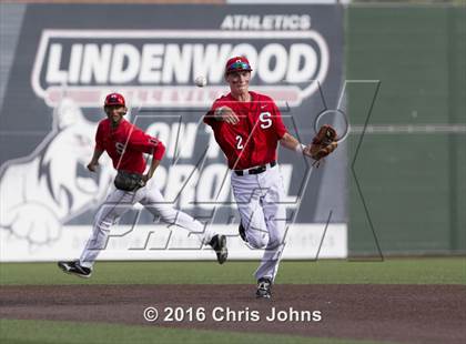 Thumbnail 2 in Springfield vs. Freeburg (IHSA Super Sectional) photogallery.