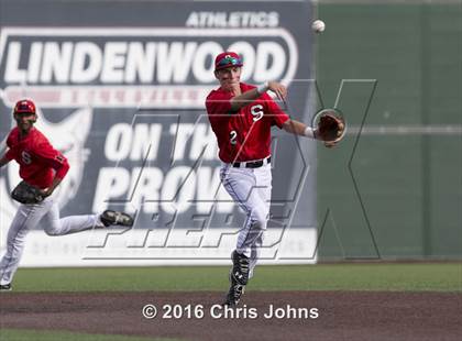 Thumbnail 3 in Springfield vs. Freeburg (IHSA Super Sectional) photogallery.
