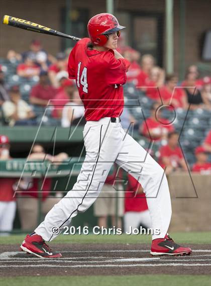 Thumbnail 1 in Springfield vs. Freeburg (IHSA Super Sectional) photogallery.