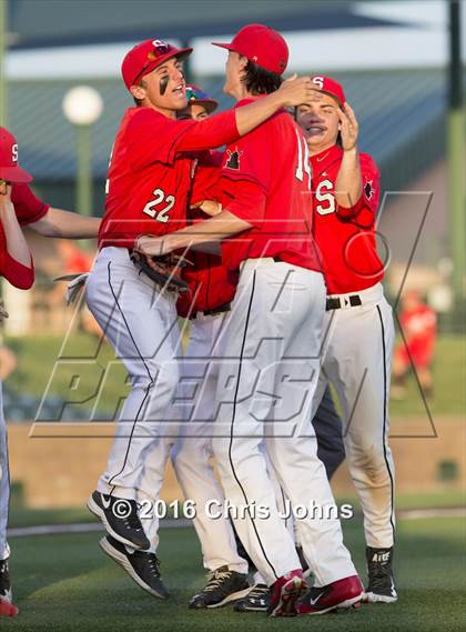 Thumbnail 2 in Springfield vs. Freeburg (IHSA Super Sectional) photogallery.