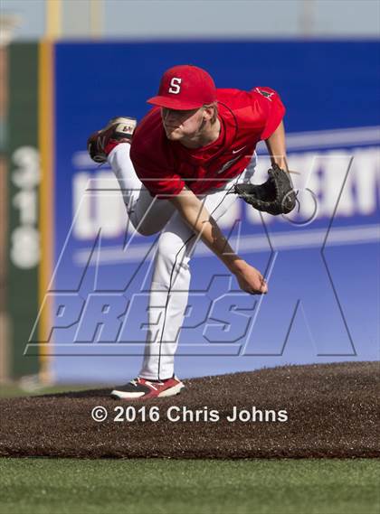 Thumbnail 3 in Springfield vs. Freeburg (IHSA Super Sectional) photogallery.