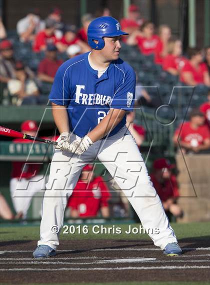 Thumbnail 2 in Springfield vs. Freeburg (IHSA Super Sectional) photogallery.