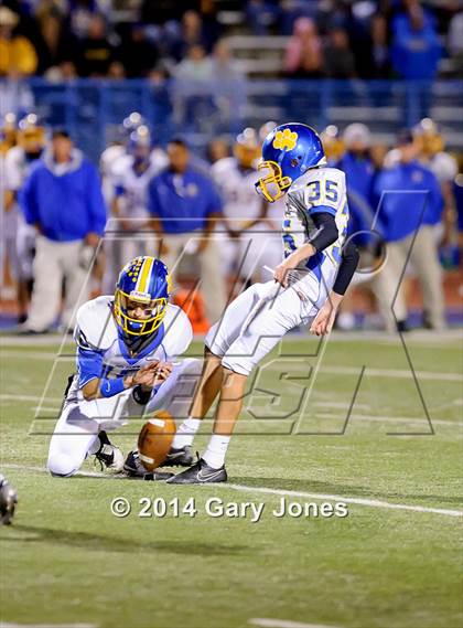 Thumbnail 3 in Del Campo vs Rocklin (CIF SJS D2 Playoff) photogallery.
