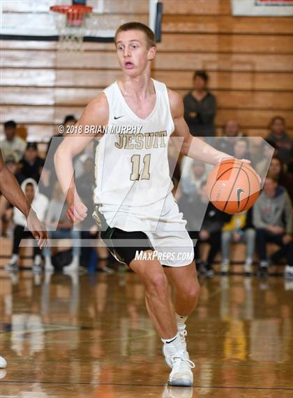 Thumbnail 2 in Jesuit vs Crespi (Les Schwab Invitational) photogallery.