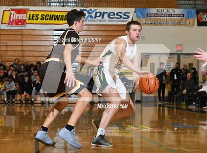 Thumbnail 1 in Jesuit vs Crespi (Les Schwab Invitational) photogallery.