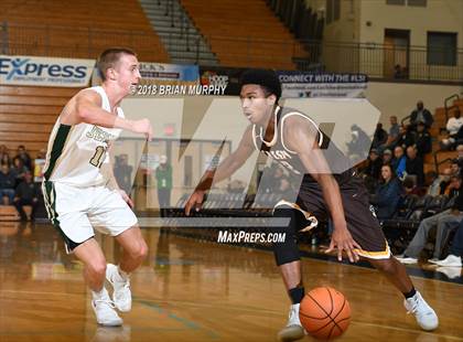 Thumbnail 2 in Jesuit vs Crespi (Les Schwab Invitational) photogallery.