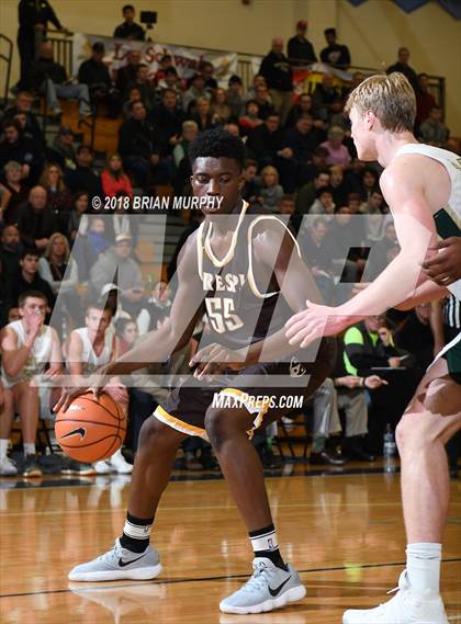 Thumbnail 2 in Jesuit vs Crespi (Les Schwab Invitational) photogallery.