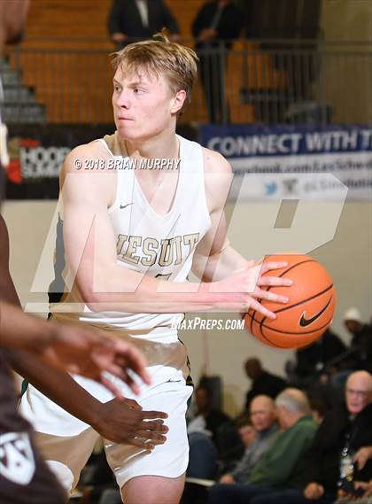 Thumbnail 3 in Jesuit vs Crespi (Les Schwab Invitational) photogallery.