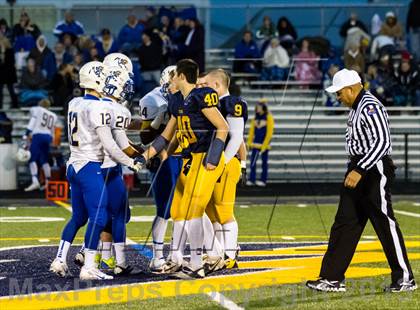 Thumbnail 3 in Warren vs Glenbrook South (IHSA 8A First Round Playoff) photogallery.