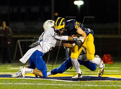 Thumbnail 3 in Warren vs Glenbrook South (IHSA 8A First Round Playoff) photogallery.