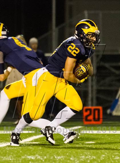 Thumbnail 2 in Warren vs Glenbrook South (IHSA 8A First Round Playoff) photogallery.
