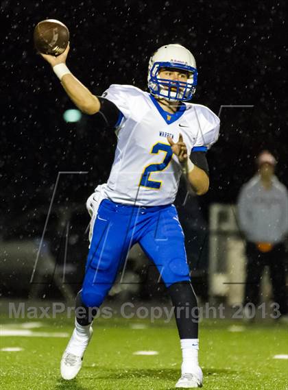 Thumbnail 2 in Warren vs Glenbrook South (IHSA 8A First Round Playoff) photogallery.