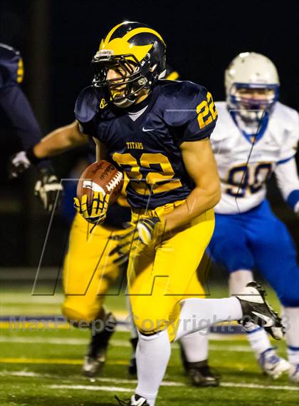 Thumbnail 2 in Warren vs Glenbrook South (IHSA 8A First Round Playoff) photogallery.