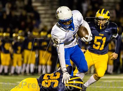 Thumbnail 1 in Warren vs Glenbrook South (IHSA 8A First Round Playoff) photogallery.
