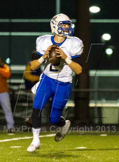 Thumbnail 1 in Warren vs Glenbrook South (IHSA 8A First Round Playoff) photogallery.