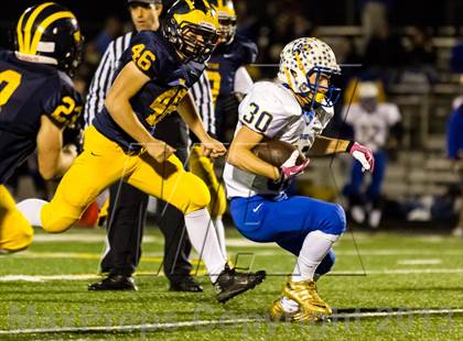 Thumbnail 3 in Warren vs Glenbrook South (IHSA 8A First Round Playoff) photogallery.