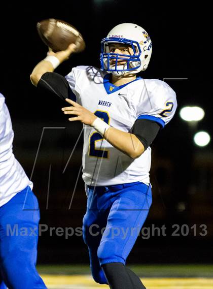 Thumbnail 3 in Warren vs Glenbrook South (IHSA 8A First Round Playoff) photogallery.