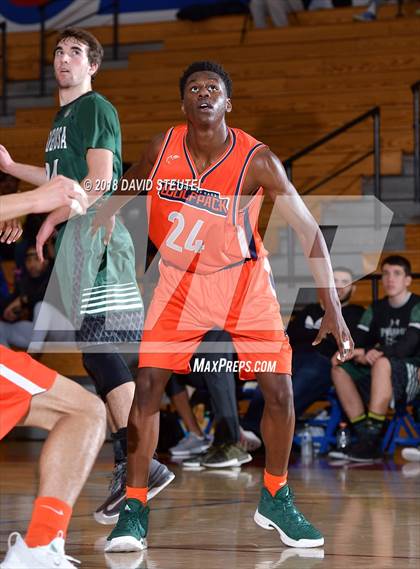 Thumbnail 2 in Ponderosa vs. Cosumnes Oaks (Folsom Bulldog Classic) photogallery.