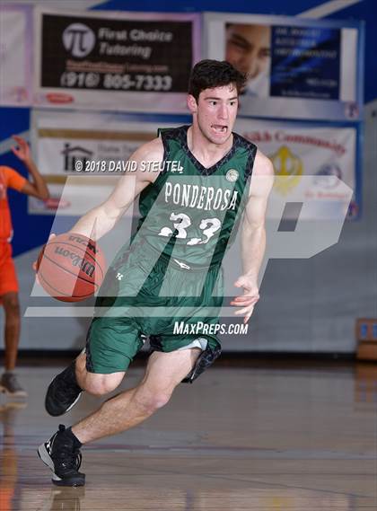 Thumbnail 3 in Ponderosa vs. Cosumnes Oaks (Folsom Bulldog Classic) photogallery.