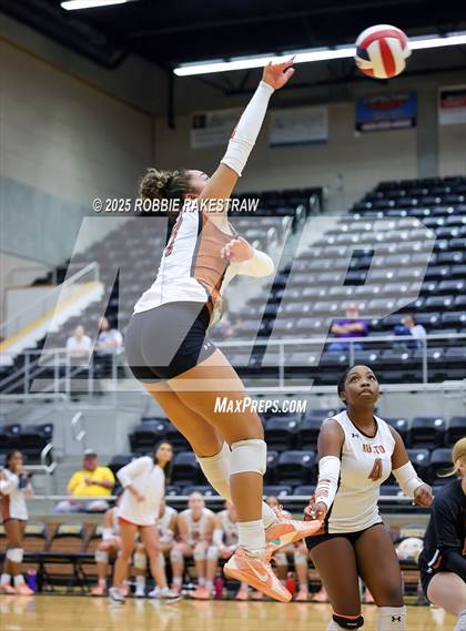 Thumbnail 1 in Hutto vs Lewisville (Raising Cane's Volleyball Showcase) photogallery.