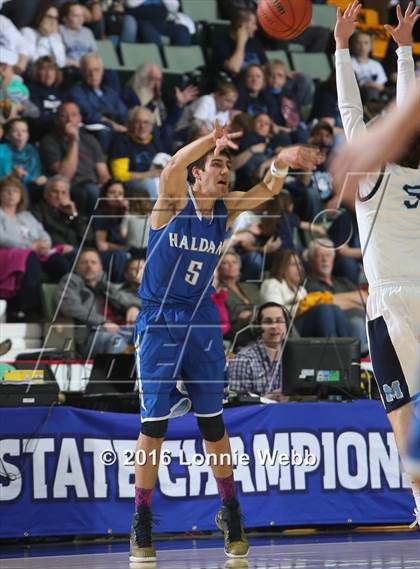 Thumbnail 3 in Haldane vs. Moravia (NYSPHSAA Class C Semifinal) photogallery.