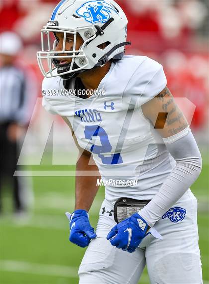 Thumbnail 2 in King @ Katy (UIL-6A Regional Playoff) photogallery.