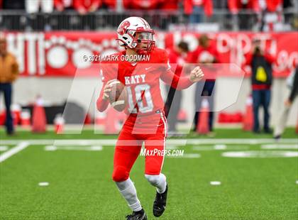 Thumbnail 2 in King @ Katy (UIL-6A Regional Playoff) photogallery.