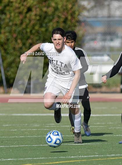 Thumbnail 2 in Delta vs. Le Grand (CIF SJS D6 Final) photogallery.