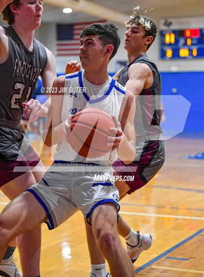 Thumbnail 2 in Snook vs Fayetteville photogallery.