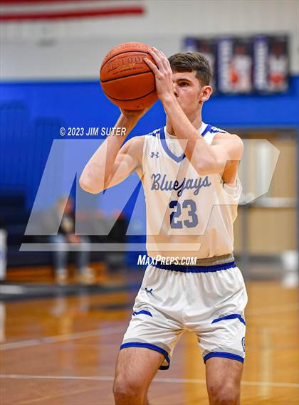 Thumbnail 3 in Snook vs Fayetteville photogallery.