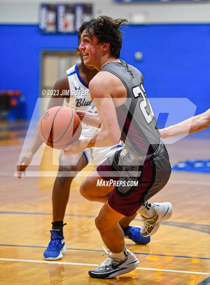 Thumbnail 3 in Snook vs Fayetteville photogallery.