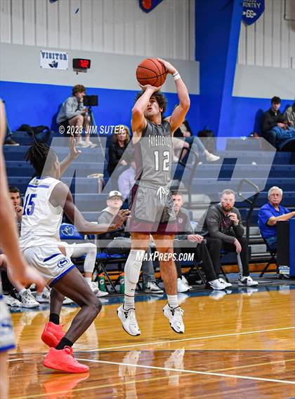 Thumbnail 2 in Snook vs Fayetteville photogallery.