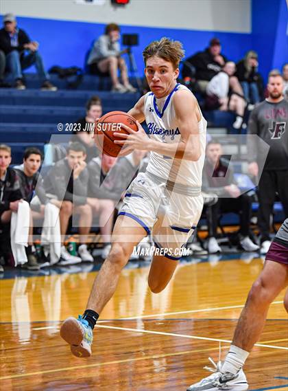 Thumbnail 3 in Snook vs Fayetteville photogallery.