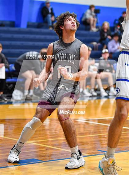 Thumbnail 3 in Snook vs Fayetteville photogallery.