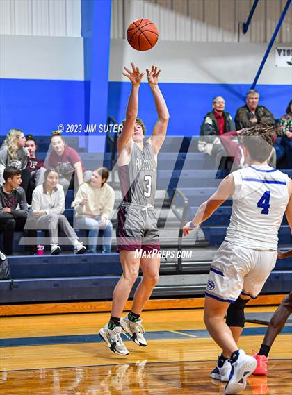 Thumbnail 3 in Snook vs Fayetteville photogallery.