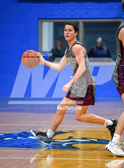 Thumbnail 3 in Snook vs Fayetteville photogallery.