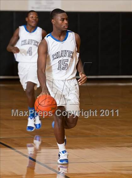 Thumbnail 3 in Chavez vs Memorial (McDonald's Texas Invitational) photogallery.