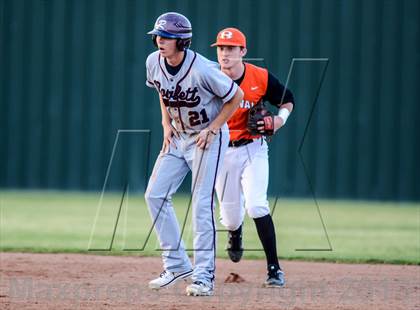 Thumbnail 2 in Rowlett vs. Rockwall (UIL 5A Bi-District Playoff) photogallery.