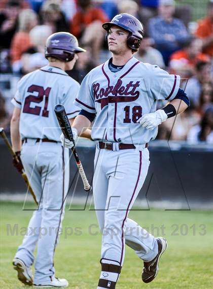 Thumbnail 3 in Rowlett vs. Rockwall (UIL 5A Bi-District Playoff) photogallery.