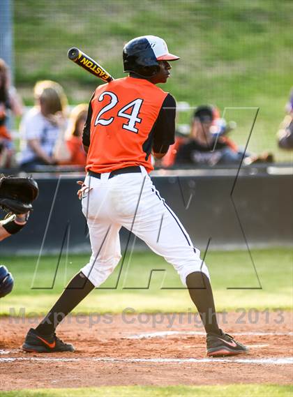 Thumbnail 2 in Rowlett vs. Rockwall (UIL 5A Bi-District Playoff) photogallery.