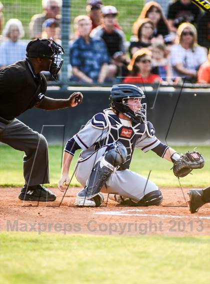 Thumbnail 2 in Rowlett vs. Rockwall (UIL 5A Bi-District Playoff) photogallery.