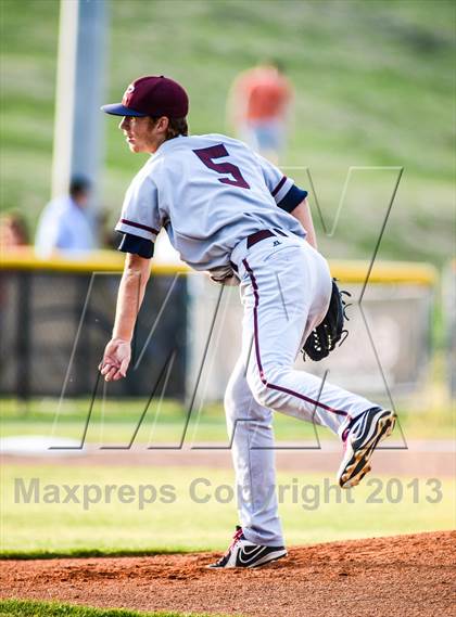 Thumbnail 3 in Rowlett vs. Rockwall (UIL 5A Bi-District Playoff) photogallery.