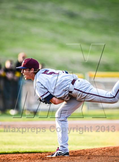 Thumbnail 3 in Rowlett vs. Rockwall (UIL 5A Bi-District Playoff) photogallery.