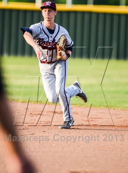 Thumbnail 3 in Rowlett vs. Rockwall (UIL 5A Bi-District Playoff) photogallery.